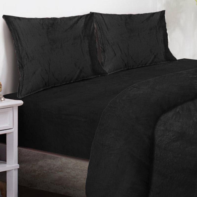 Buy Bedding Set - Winterscape Bedding Set - Charcoal at Vaaree online