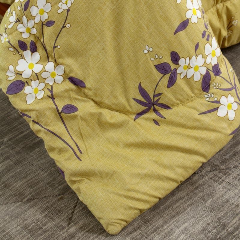 Buy Comforters & AC Quilts - Allure Floral Printed Comforter at Vaaree online