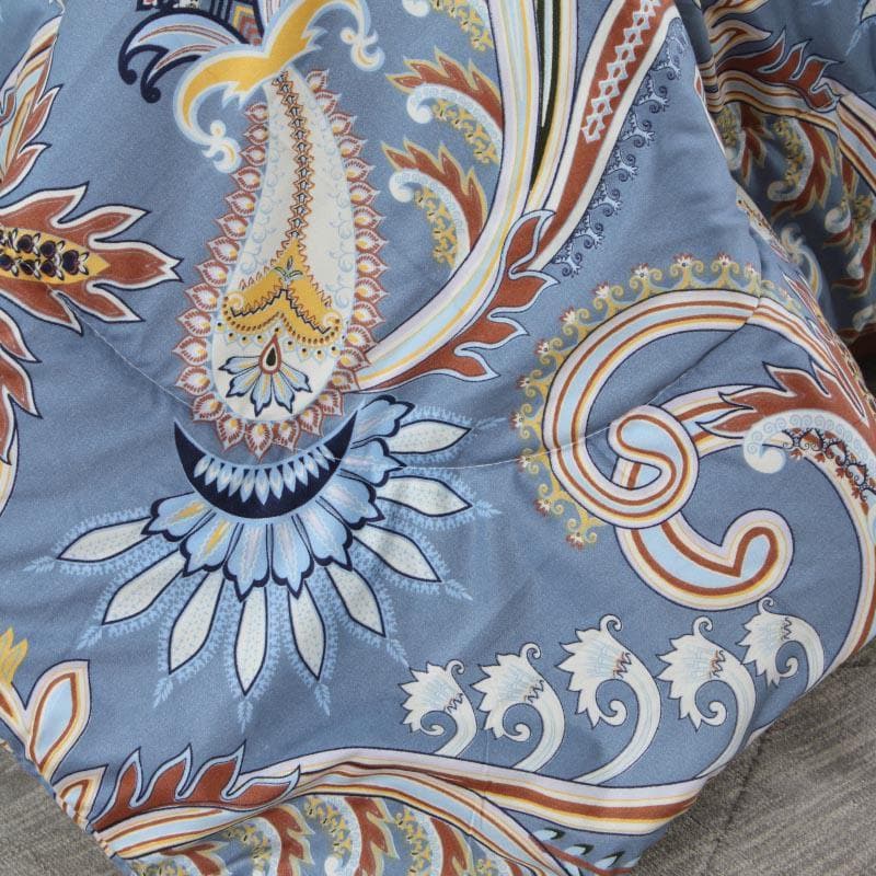Buy Comforters & AC Quilts - Arienne Comforter at Vaaree online