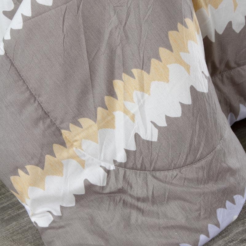Buy Comforters & AC Quilts - Winx Abstract Printed Comforter at Vaaree online