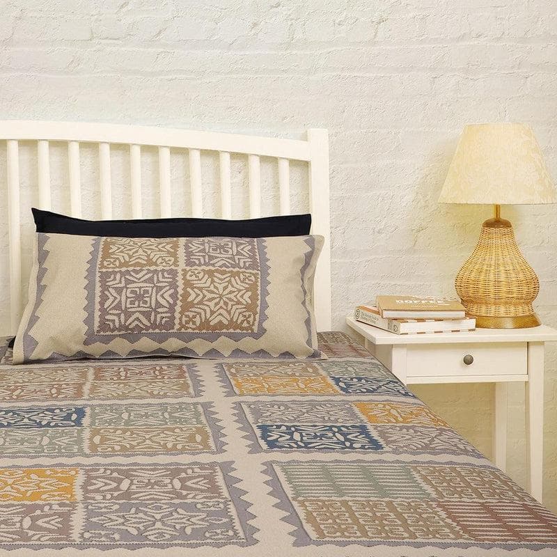 Buy Bedsheets - Abstract Applique Printed Bedsheet at Vaaree online