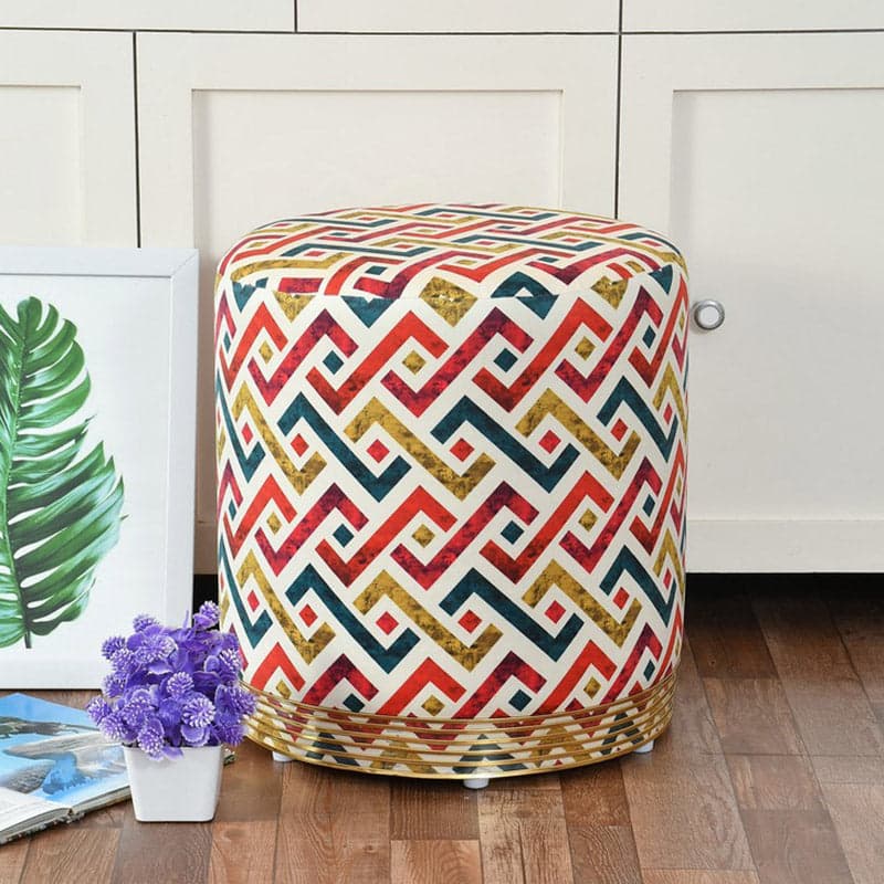 Ottomans & Pouffe