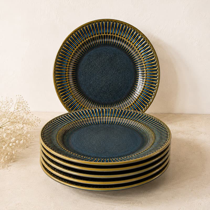 Dinner Plate & Quarter Plates