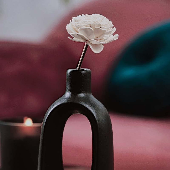 Buy Gunnen Vases (Black) - Set of Three at Vaaree online | Beautiful Vase to choose from
