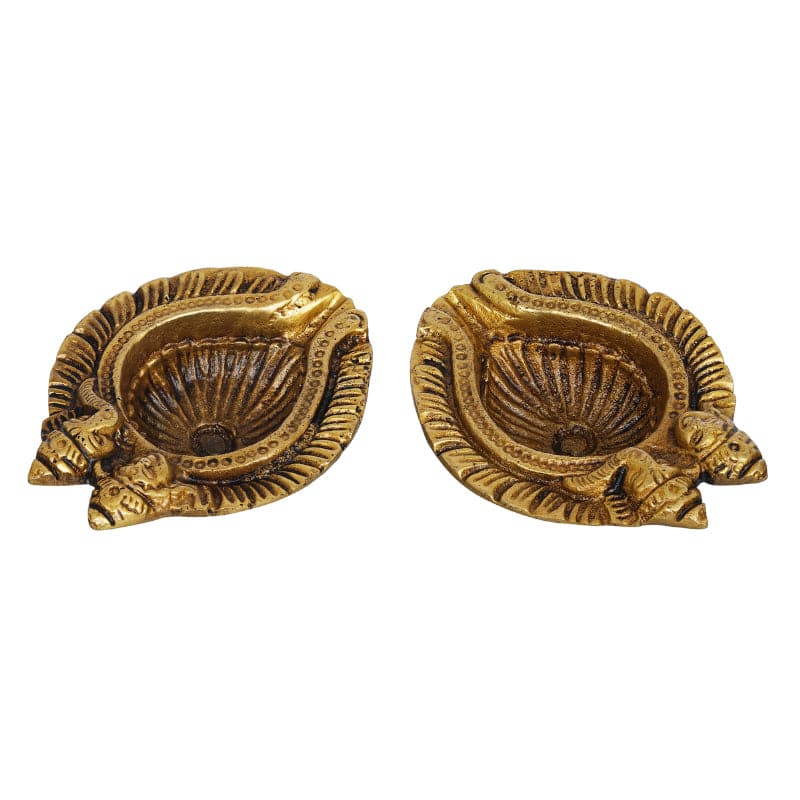 Buy Pritika Godess Lakshmi And Lord Ganesha Diya - Set Of Two Diyas from Vaaree