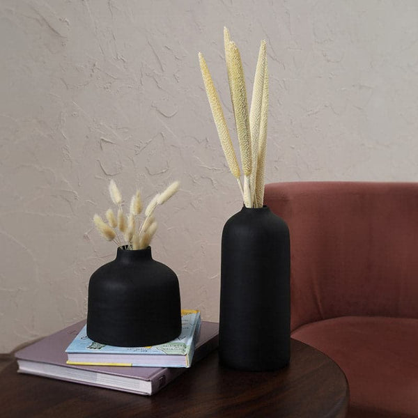 Buy Abbot Vase (Black) - Set Of Two at Vaaree online | Beautiful Vase to choose from