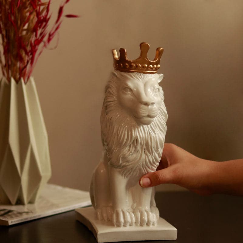 Buy Leo King Pride Showpiece - White Showpieces from Vaaree