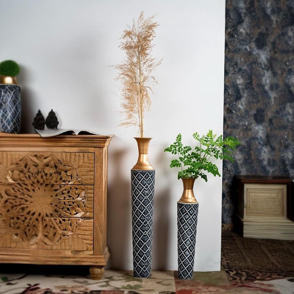 Buy Cleopatra Flower Vase at Vaaree online | Beautiful Vase to choose from