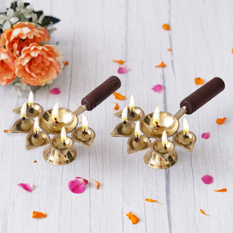 Buy Jalaja Panchdeep Diya - Set Of Two Diyas from Vaaree