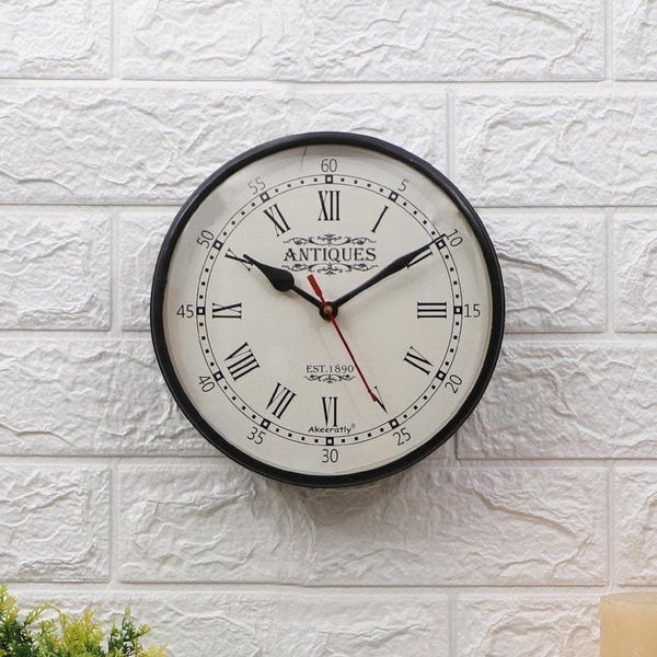 Buy Nimbuz Vintage Wall Clock at Vaaree online | Beautiful Wall Clock to choose from