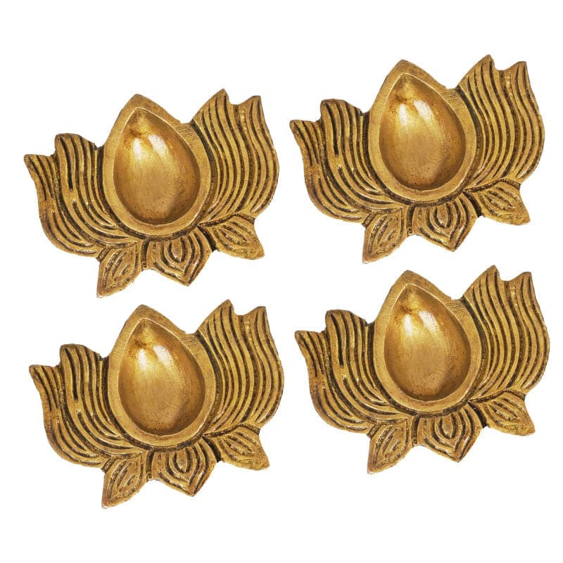 Buy Priyama Kamal Diya - Set Of Four Diyas from Vaaree