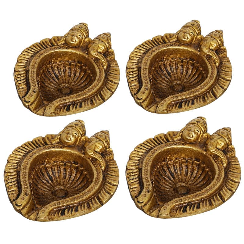 Buy Pritika Godess Lakshmi And Lord Ganesha Diya - Set Of Four Diyas from Vaaree