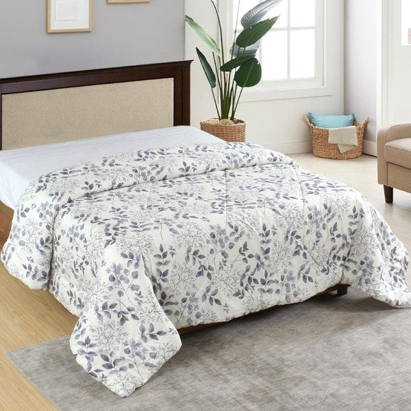 Buy Sketched Leafies Comforter at Vaaree online | Beautiful Comforters & AC Quilts to choose from