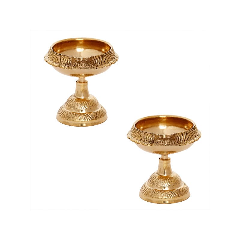 Buy Sirthi Brass Diya - Set Of Two Diyas from Vaaree