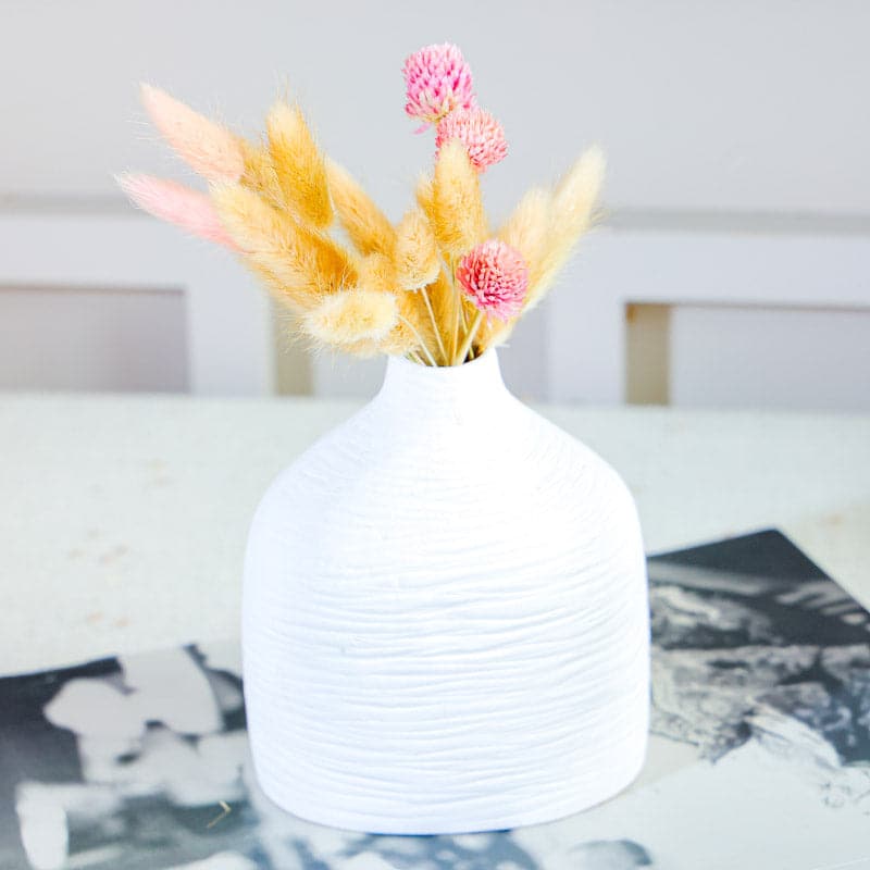 Buy Rondalo Bottle Vase With Naturally Dried Flowers - White Vase from Vaaree