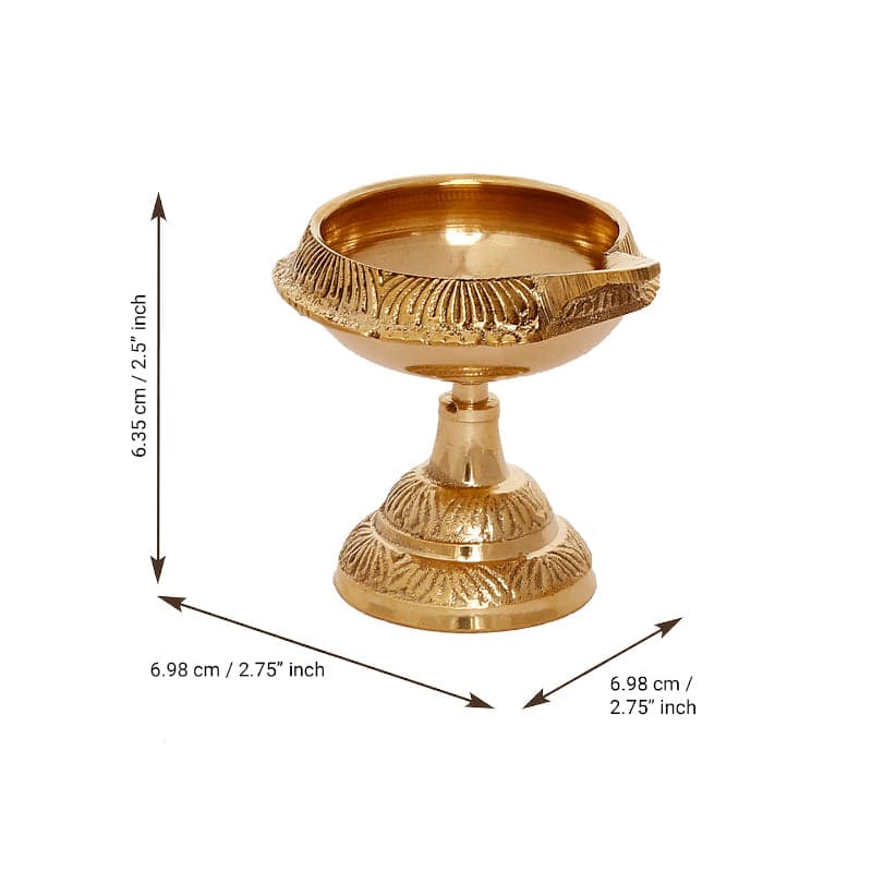 Buy Sirthi Brass Diya - Set Of Two Diyas from Vaaree