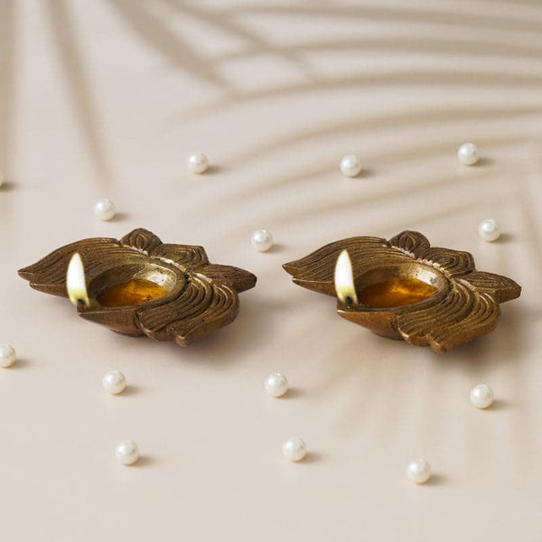 Buy Priyama Kamal Diya - Set Of Two Diyas from Vaaree