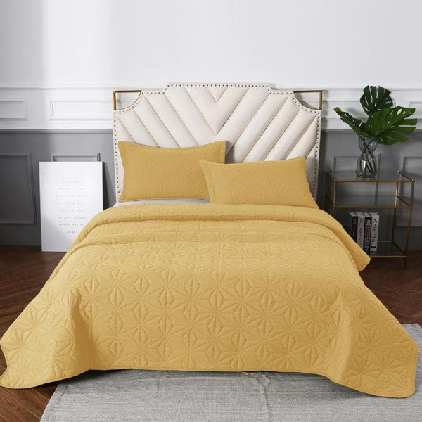 Buy Polly Propy Bedcover - Yellow at Vaaree online | Beautiful Bedcovers to choose from