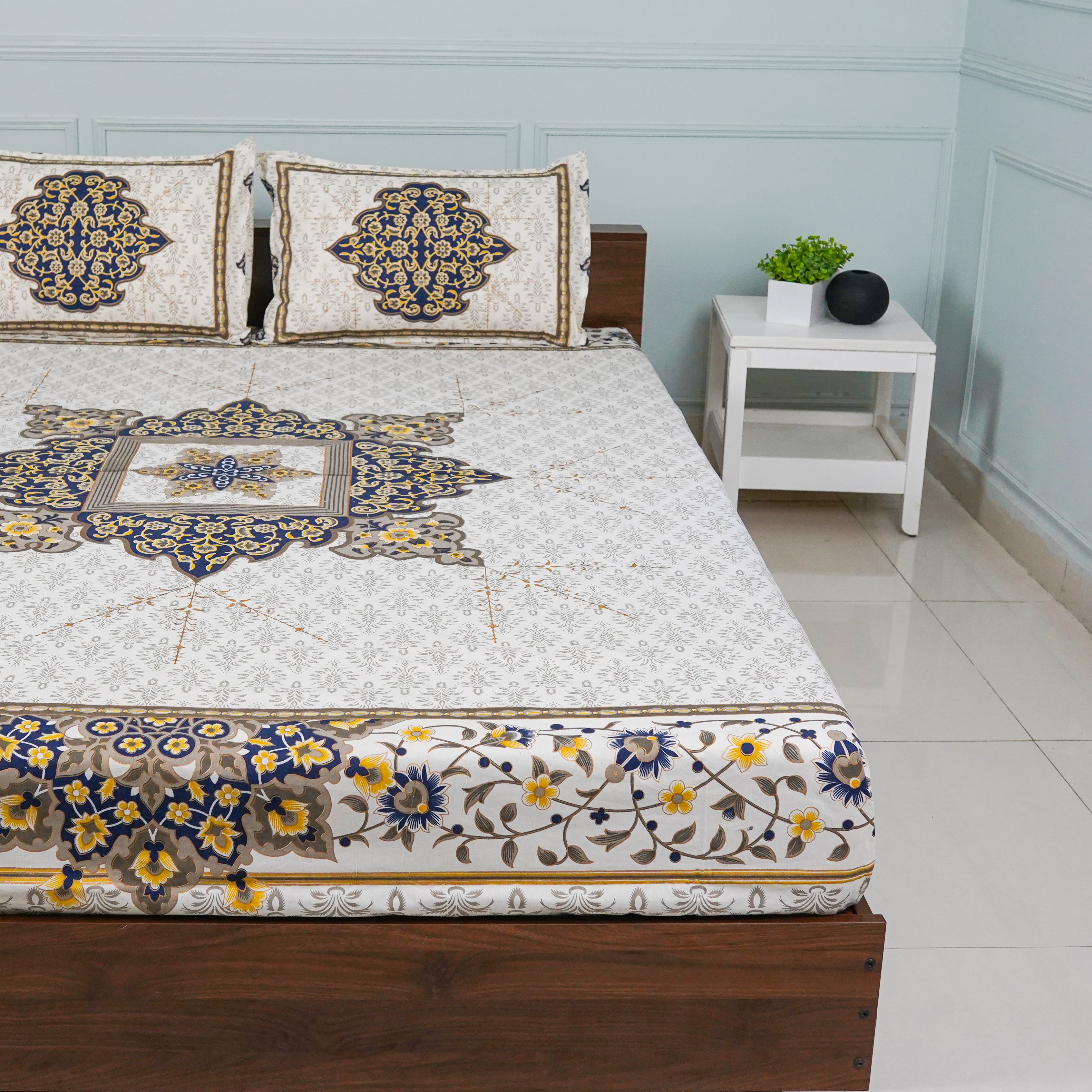 Buy Avleen Ethnic Bedsheet Bedsheets from Vaaree