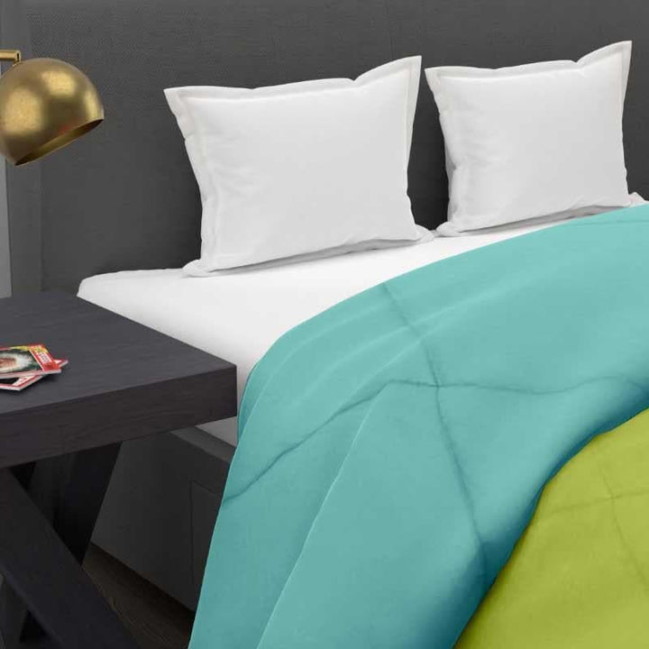 Buy Lupus Double Comforter - Lime at Vaaree online | Beautiful Comforters & AC Quilts to choose from