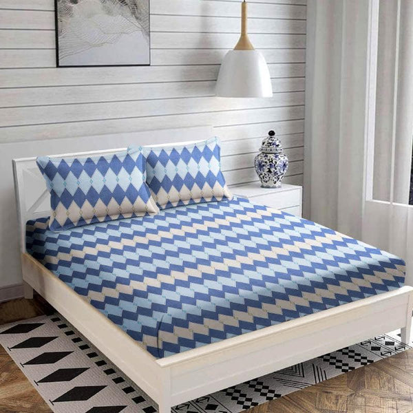 Buy Aquila Printed Bedsheet at Vaaree online | Beautiful Bedsheets to choose from