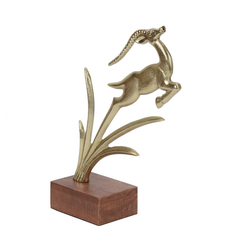 Buy Stag Cilio Showpiece Showpiece from Vaaree