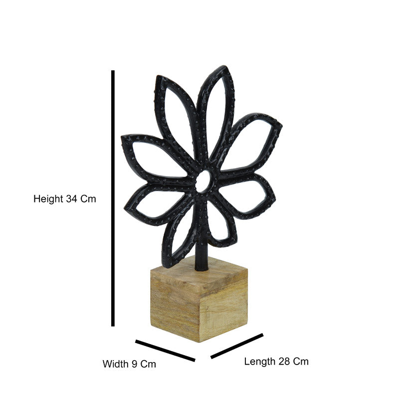 Buy The Leaf Lamino Showpiece - Black Showpieces from Vaaree