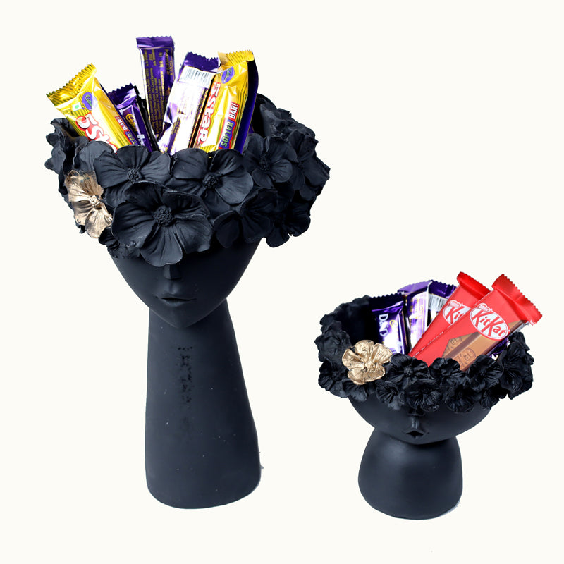 Buy Flora Sculpt Showpiece (Black) - Set Of Two Showpieces from Vaaree