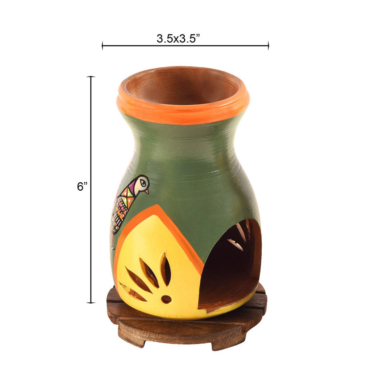 Buy Goldem Pheasant Diffuser Diffuser from Vaaree