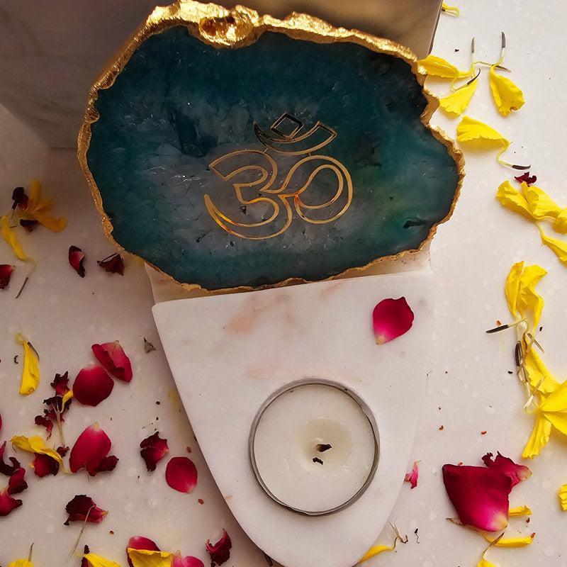 Buy Om Agate & Marble Tealight Candle Holder - Green Gift Box from Vaaree