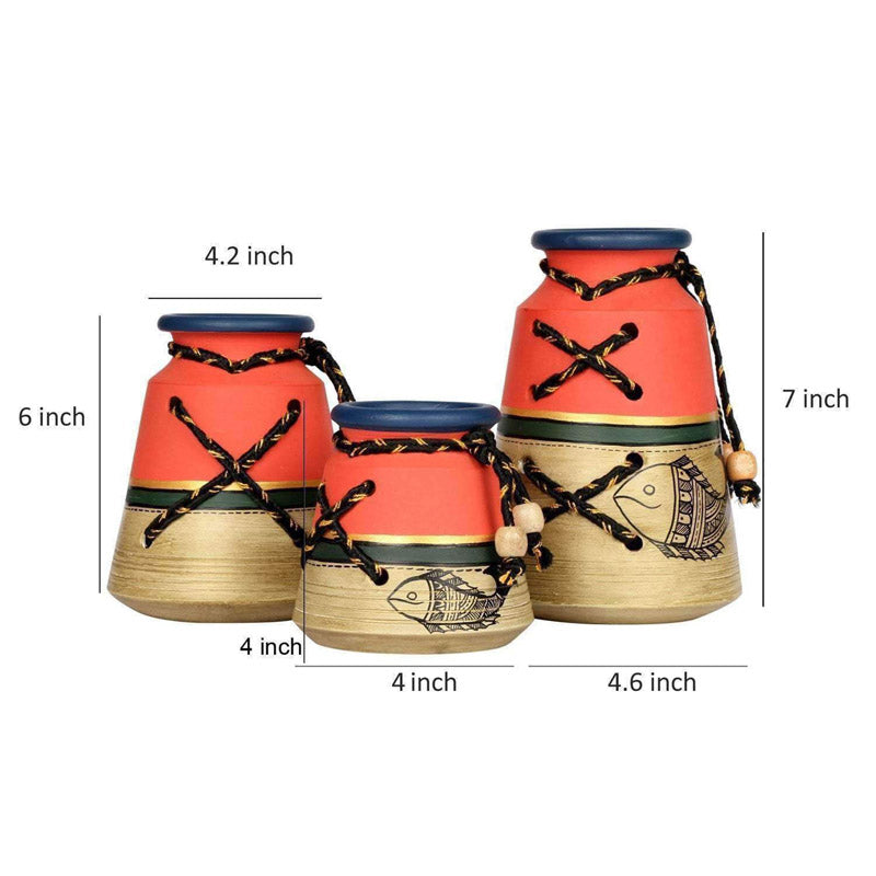 Buy Kaira Madhubani Vase - Three Piece Set Vase from Vaaree