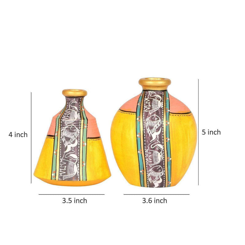 Buy Zainab Terracotta Vase - Two Piece Set Vase from Vaaree