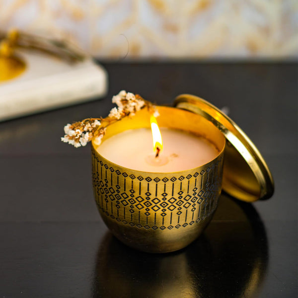 Buy Mitha Sage & Oudh Scented Candle Candles from Vaaree