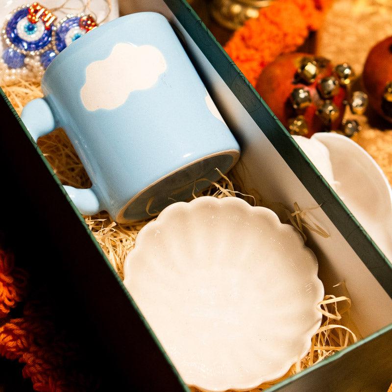 Buy Cloud Calls Diwali Gift Box Gift Box from Vaaree