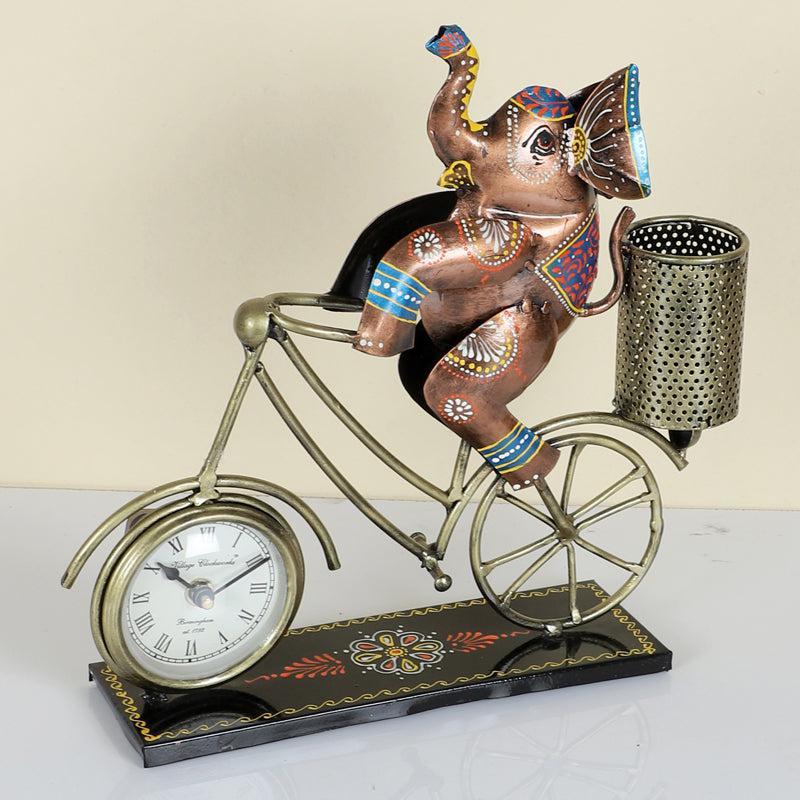 Buy Cycle Circus Stationary Stand Pen Stand from Vaaree