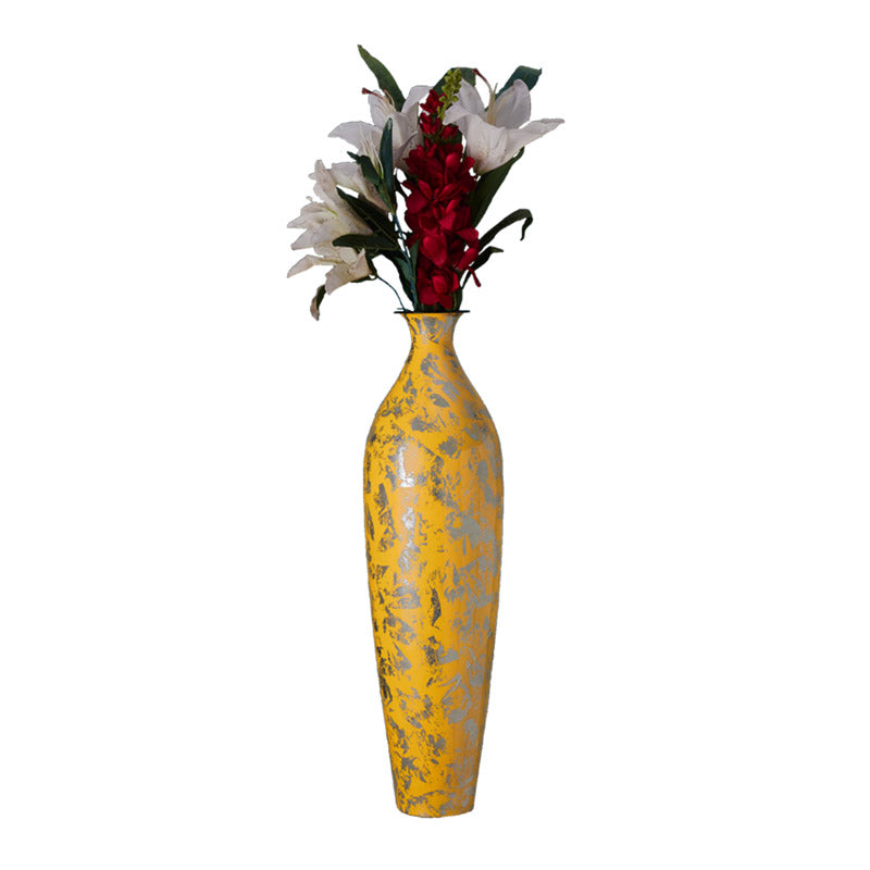 Buy Ensho Lacquered Vase Vase from Vaaree