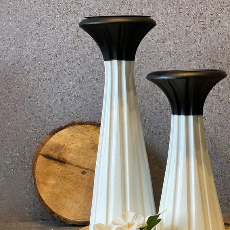 Buy Ember Chromo Mangowood Candle Holder - Black & White Candle Holders from Vaaree