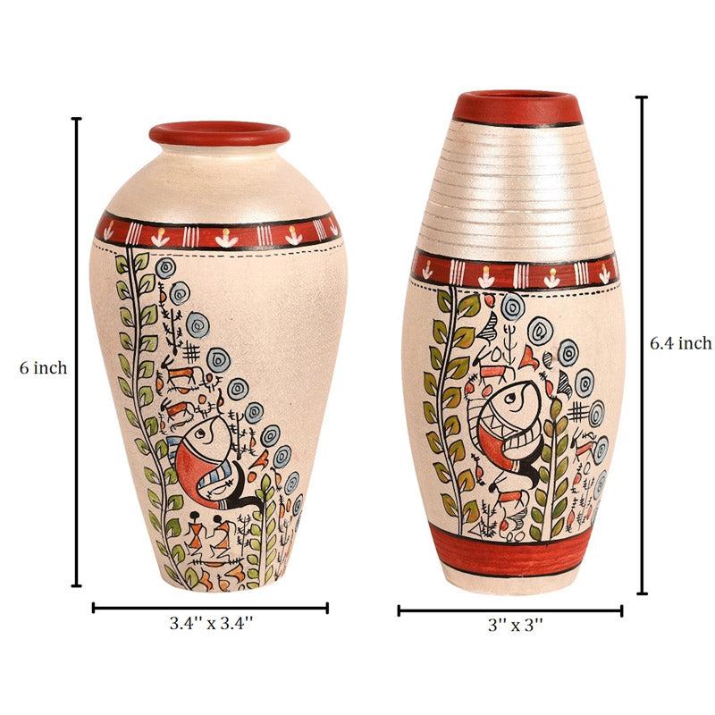 Buy Niara Terracotta Vase - Set of Two Vase from Vaaree