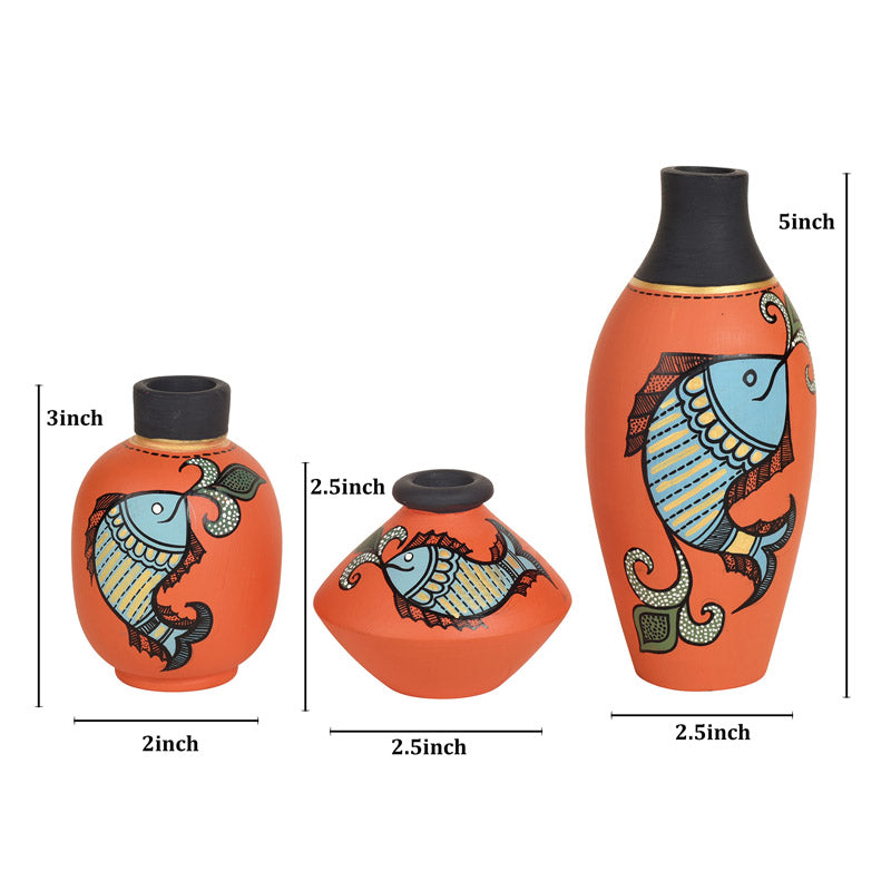 Buy Durrah Machli Terracotta Vase - Three Piece Set Vase from Vaaree