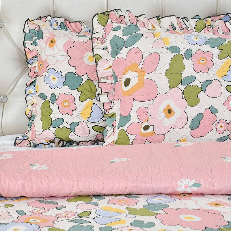 Buy Manjira Pink Floral Bedcover Bedcovers from Vaaree