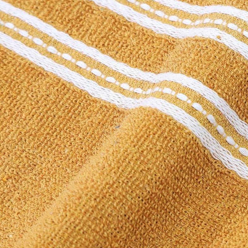 Buy Aire Flora Bath Towel (Yellow) - Set Of Two Bath Towels from Vaaree