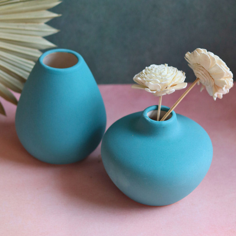 Buy Yelena Orla Ceramic Vase (Blue) - Two Piece Set Vase from Vaaree