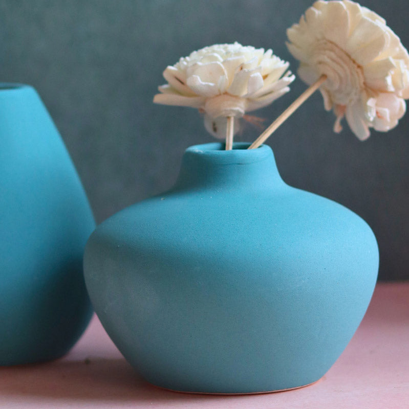 Buy Yelena Orla Ceramic Vase (Blue) - Two Piece Set Vase from Vaaree