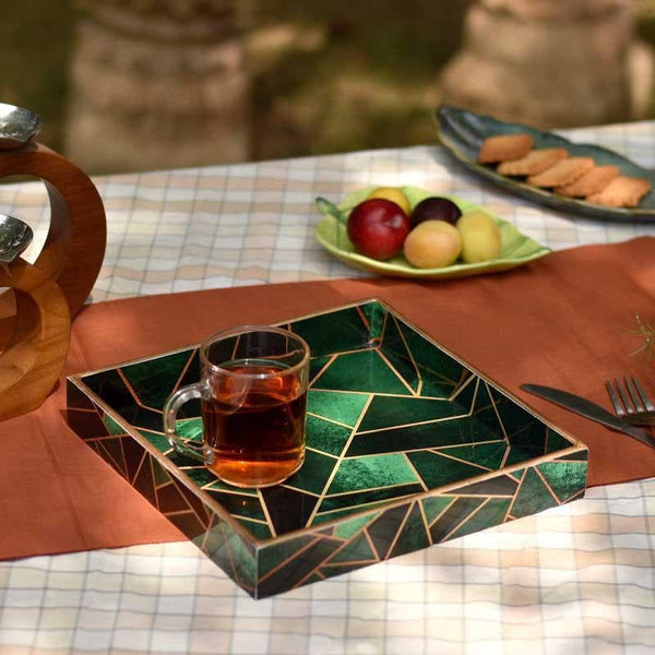 Buy Siggnature Serving Tray at Vaaree online | Beautiful Tray to choose from