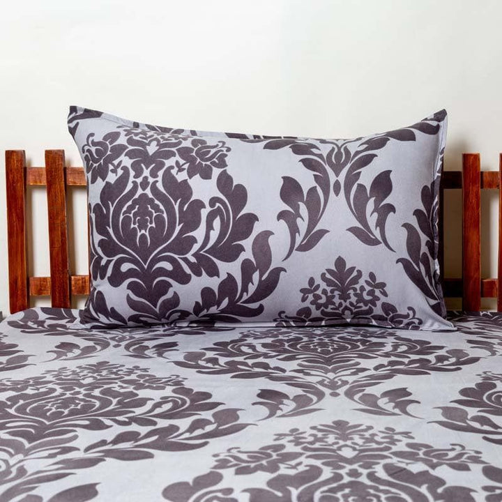 Buy Da-Mask It Up Bedsheet at Vaaree online | Beautiful Bedsheets to choose from