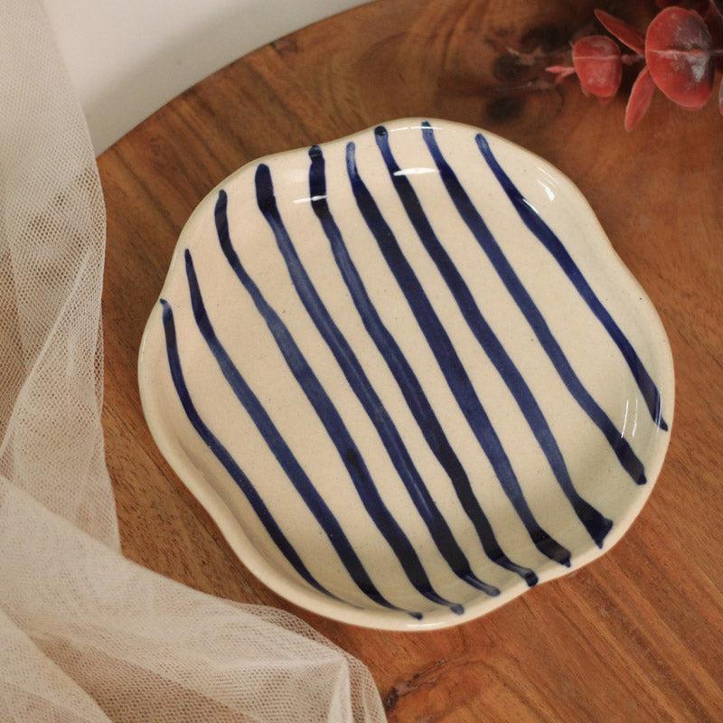 Buy Sakaris Ceramic Platter - Set of Six Platter from Vaaree