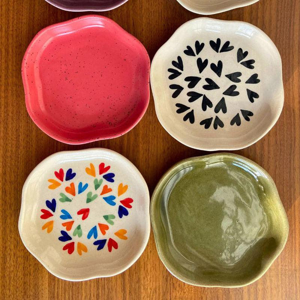 Buy Nean Ceramic Platter - Set of Six Platter from Vaaree