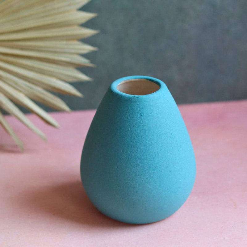 Buy Yelena Ceramic Vase - Blue Vase from Vaaree