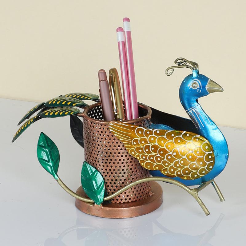 Buy Mayoora Magic Stationary Stand Pen Stand from Vaaree