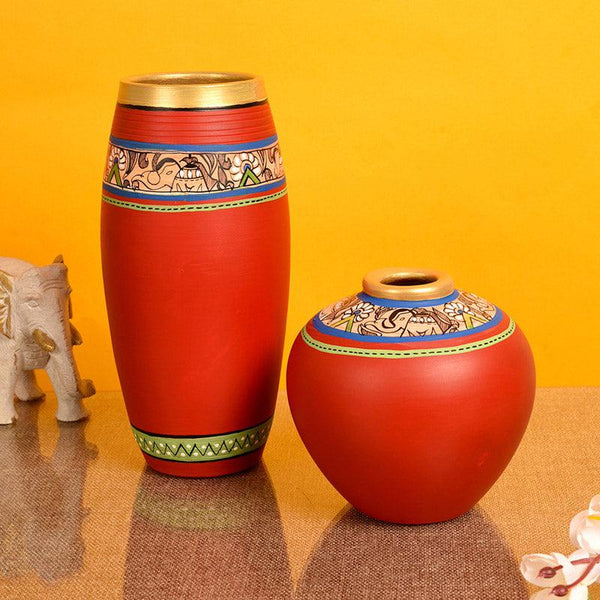 Buy Bhavya Terracotta Vase - Set of Two Vase from Vaaree